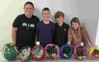 Eko škola- izrada pisanica kaširanjem papira